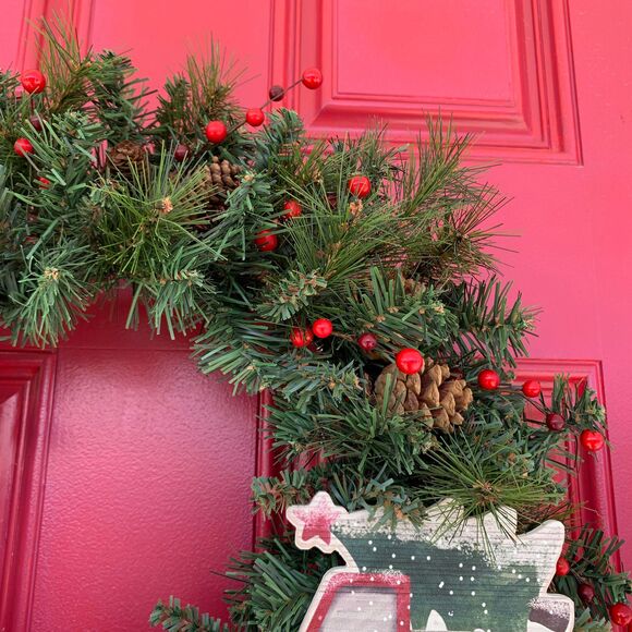 Red Truck Christmas Wreath: Farmhouse Pinecone Berry Door Decor - Picture 3 of 10